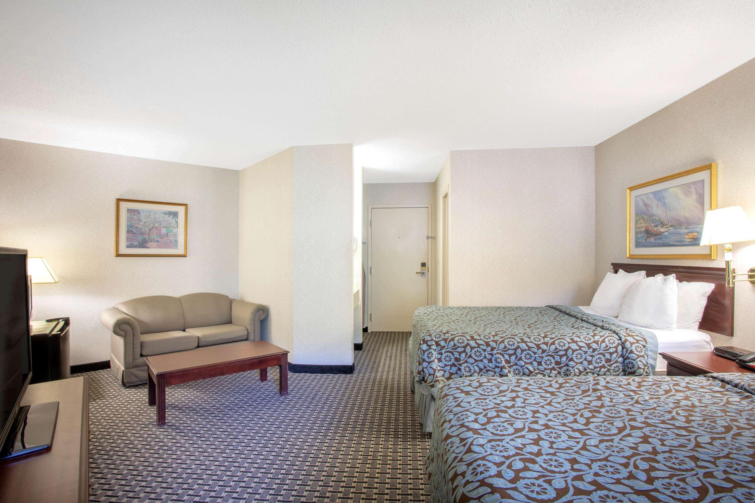 Spark By Hilton Mystic Groton Экстерьер фото