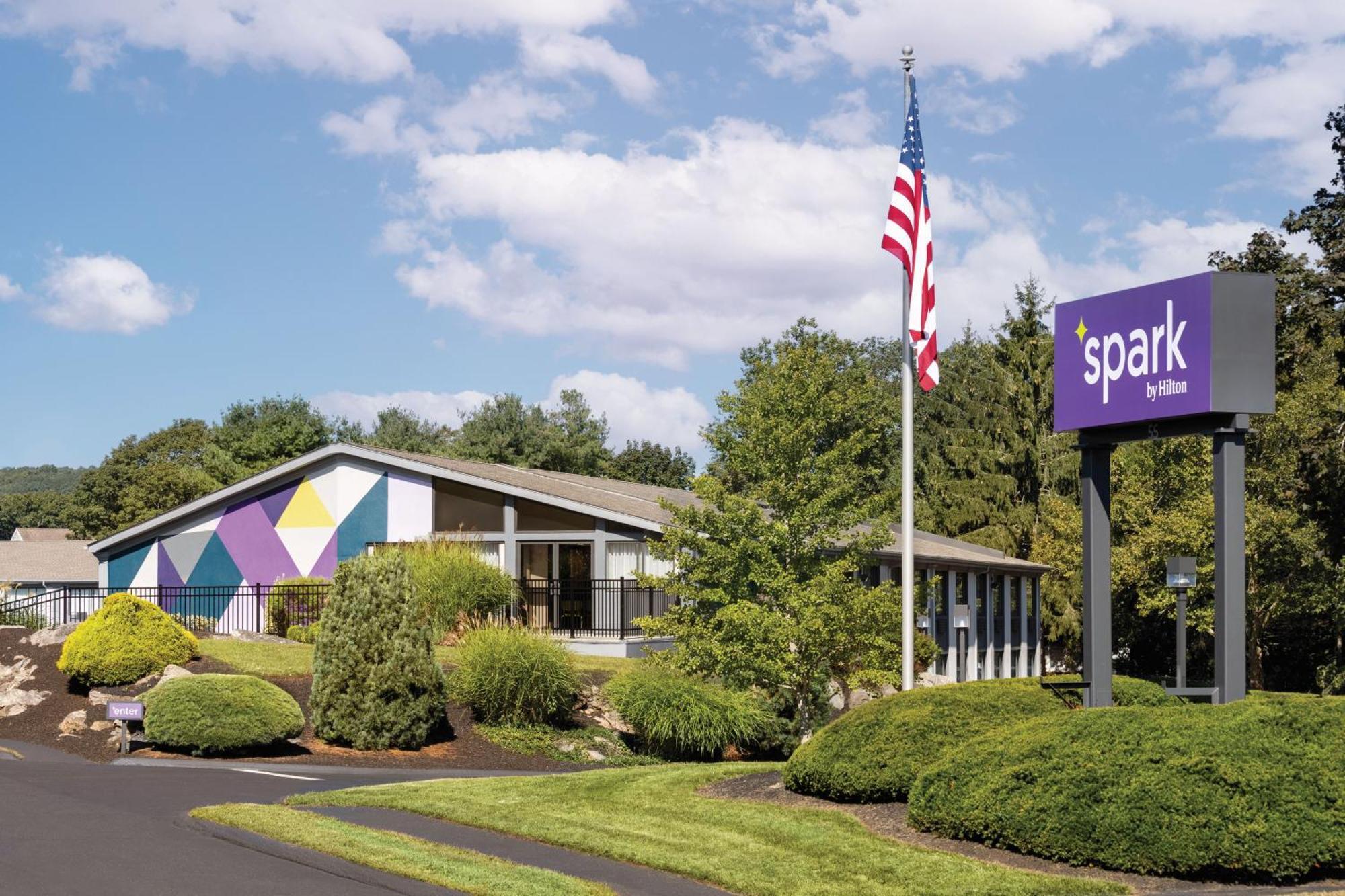 Spark By Hilton Mystic Groton Экстерьер фото