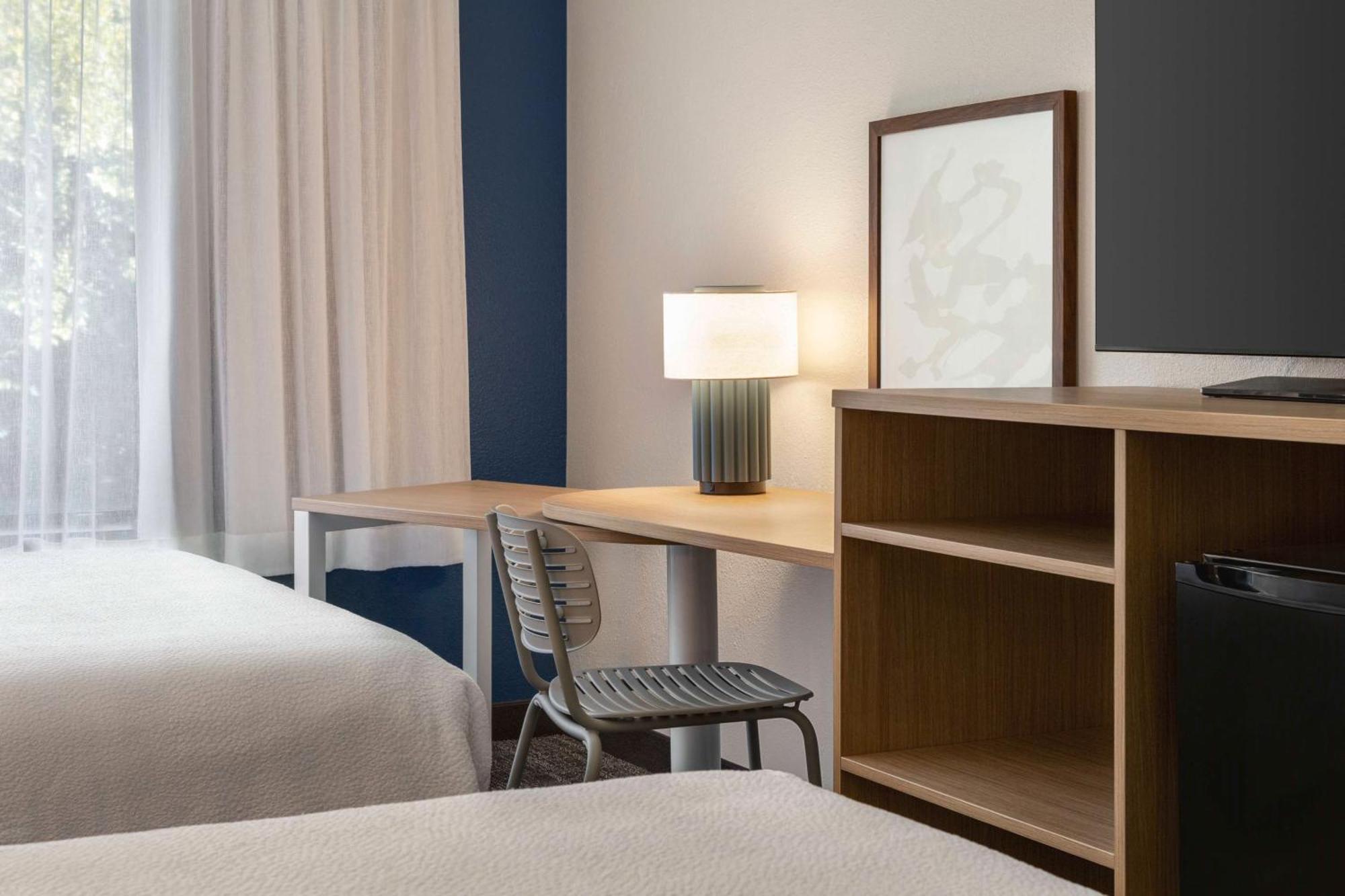 Spark By Hilton Mystic Groton Экстерьер фото
